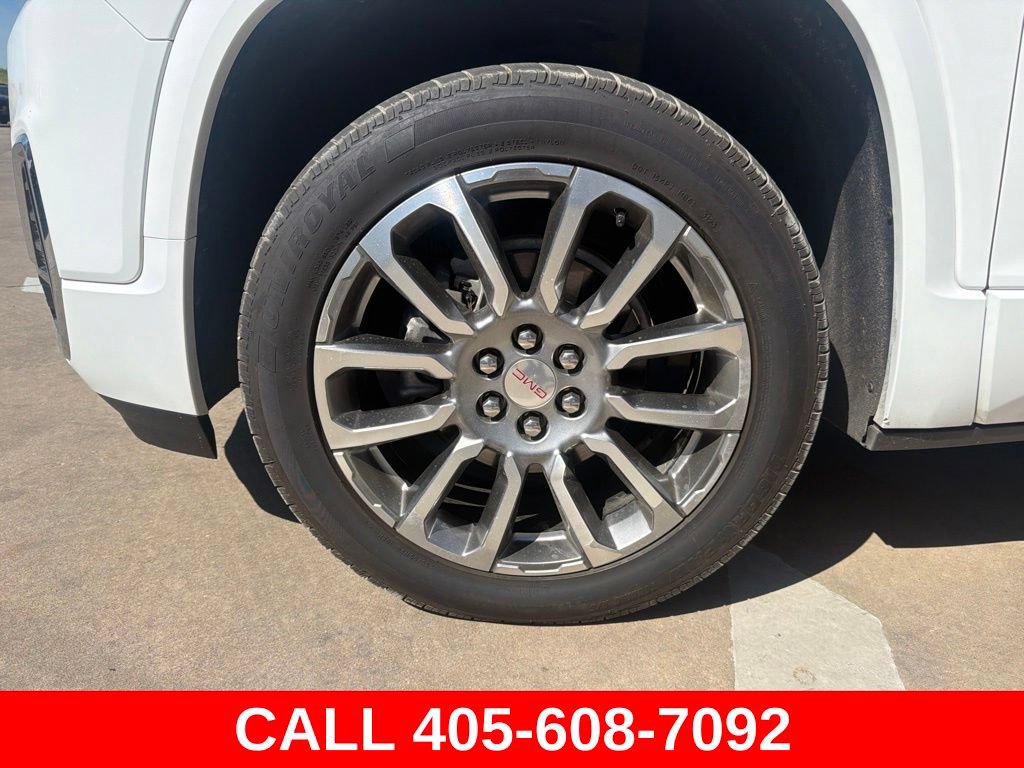 Used 2023 GMC Acadia Denali FWD image 9