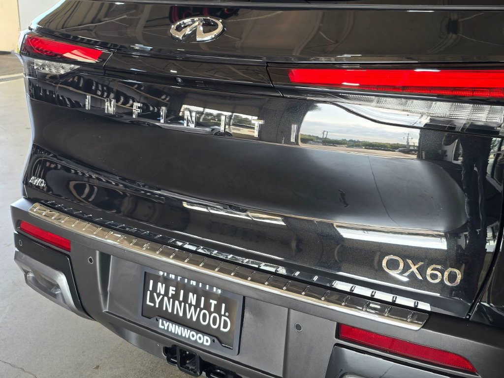 Certified 2025 INFINITI QX60 Autograph w/ Cargo Package AWD/4WD image 26