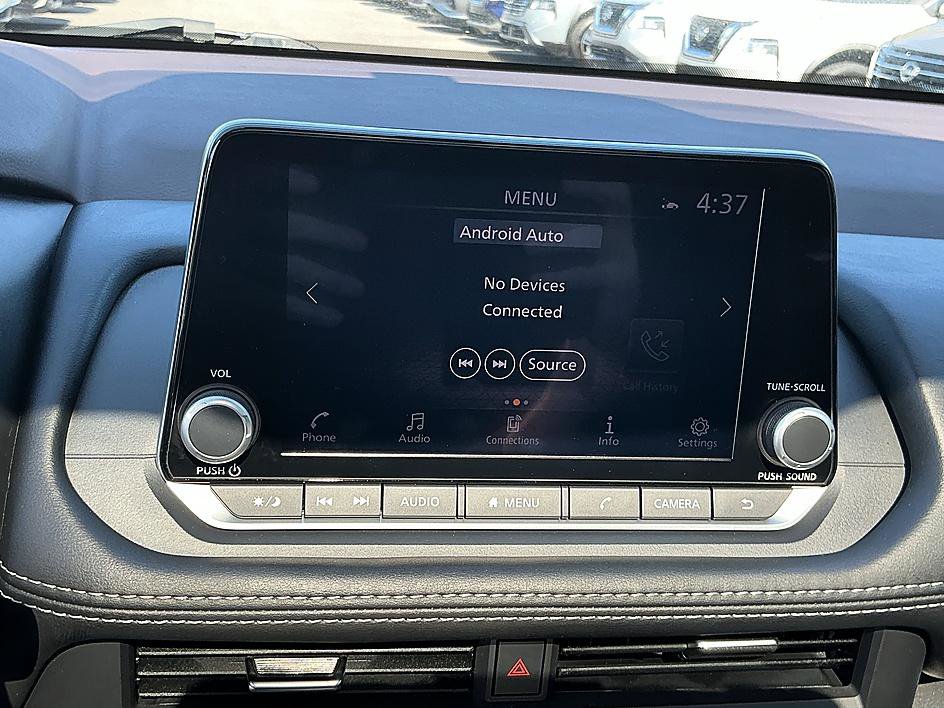 Certified 2023 Nissan Rogue SV w/ SV Premium B Package FWD image 16