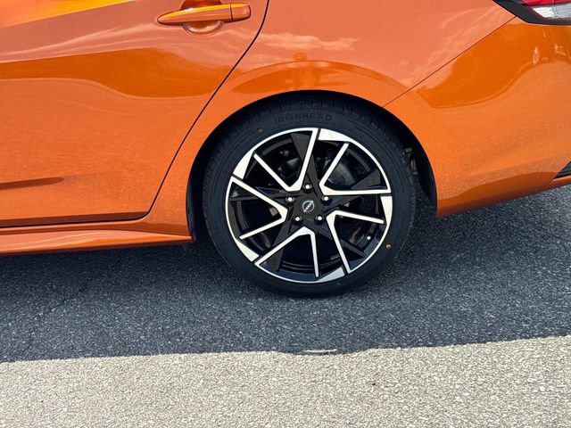 Certified 2025 Nissan Sentra SR w/ SR Premium Package FWD image 11