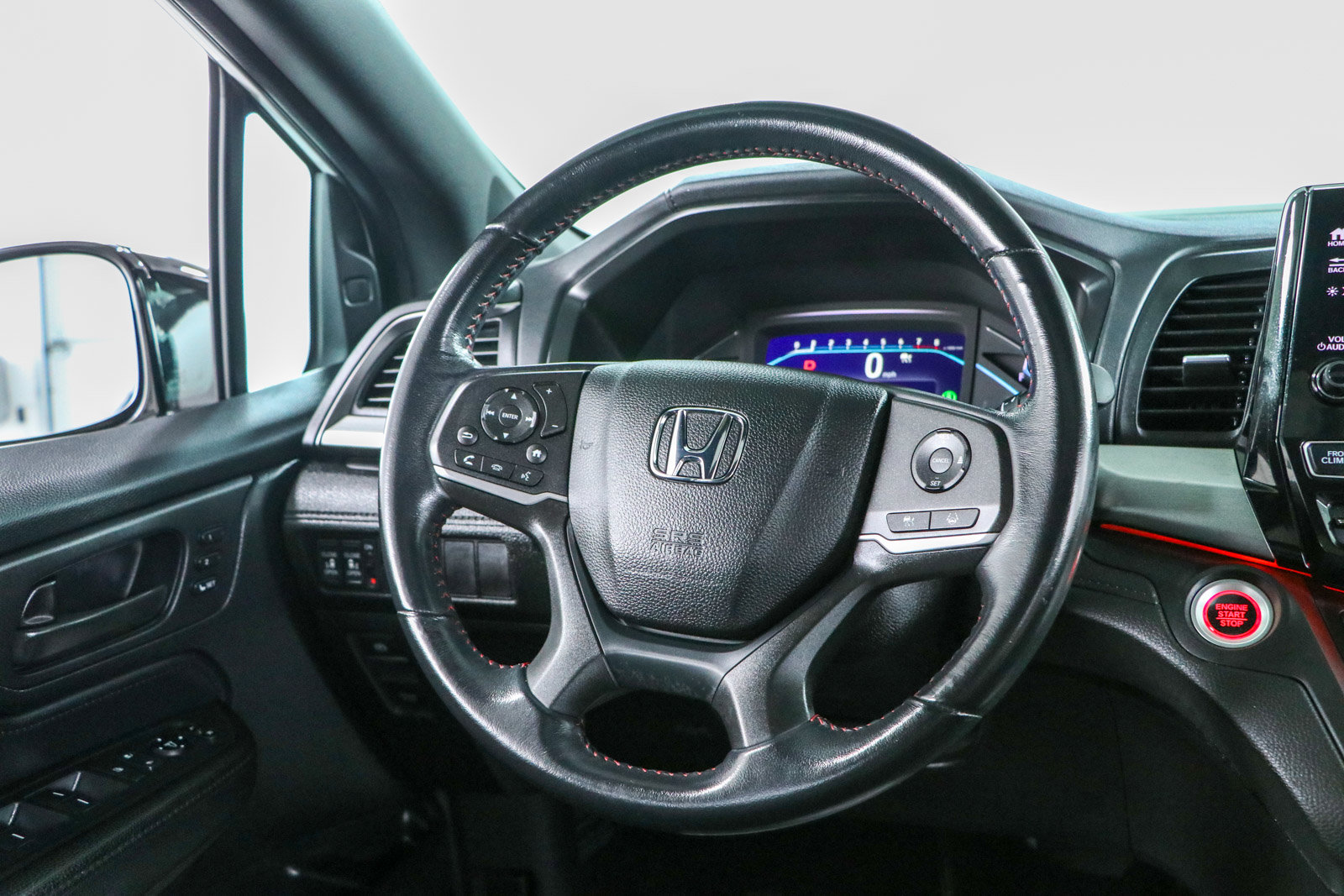 Used 2023 Honda Odyssey Sport image 12