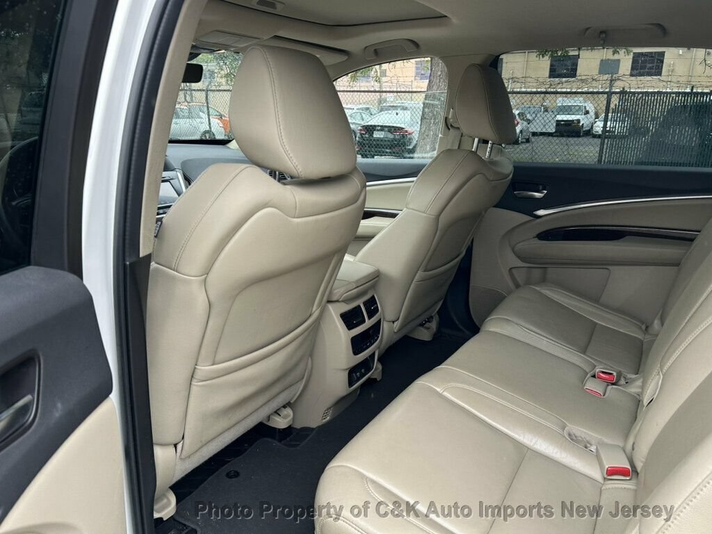 Used 2018 Acura MDX SH-AWD image 13