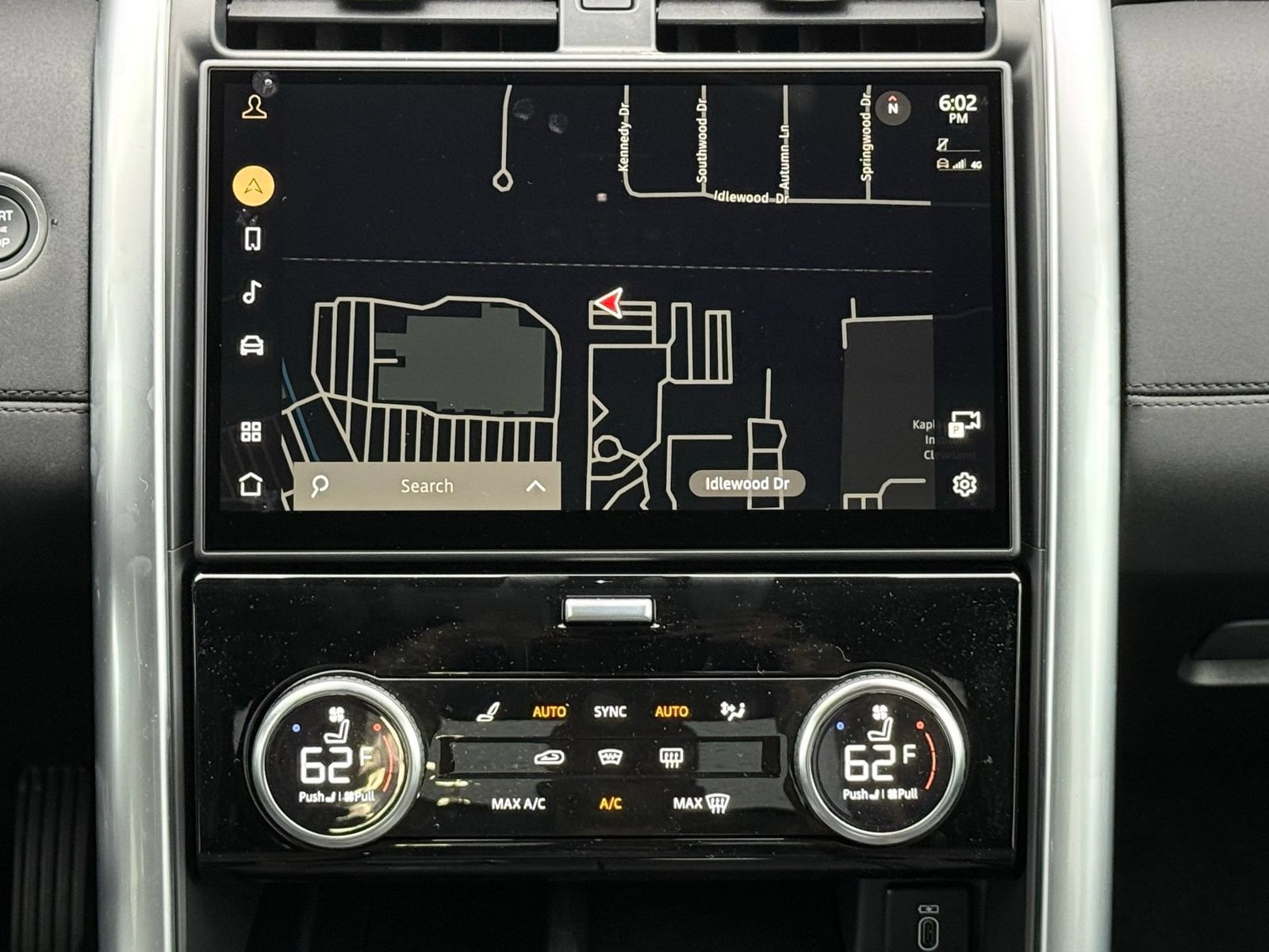 New 2026 Land Rover Discovery S AWD/4WD image 24