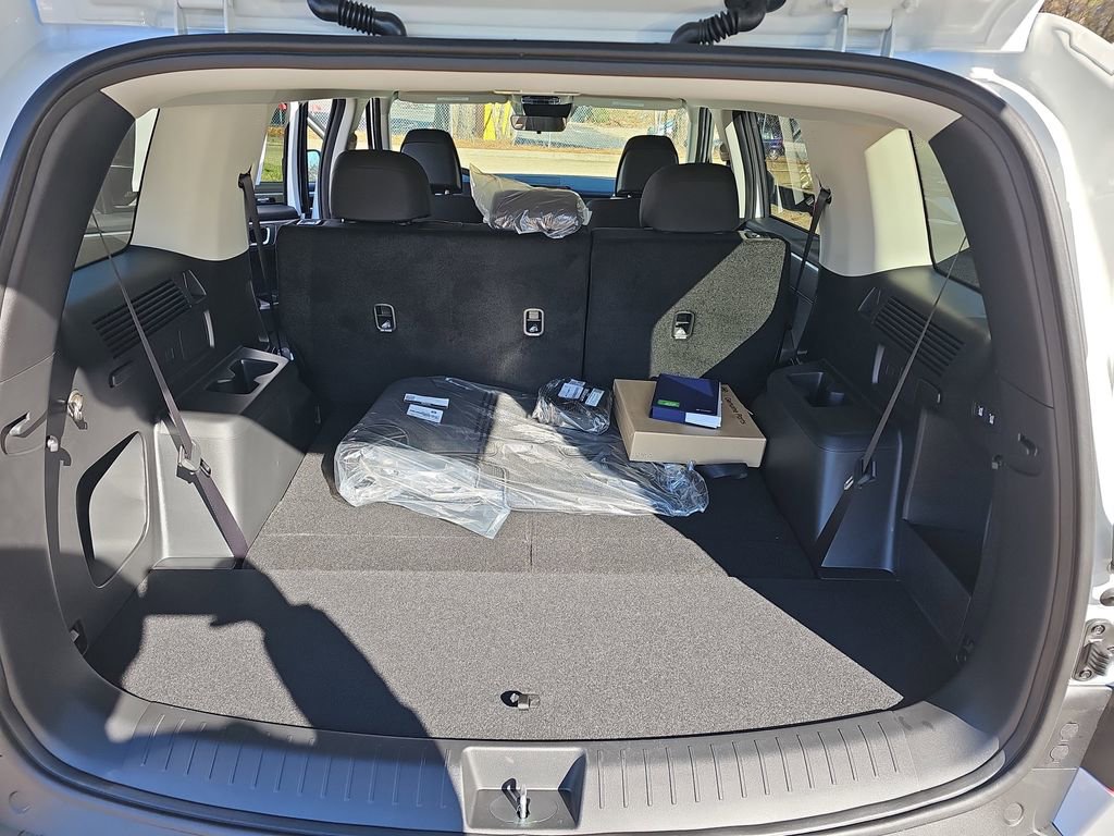 New 2026 Hyundai Santa Fe SE AWD/4WD image 12