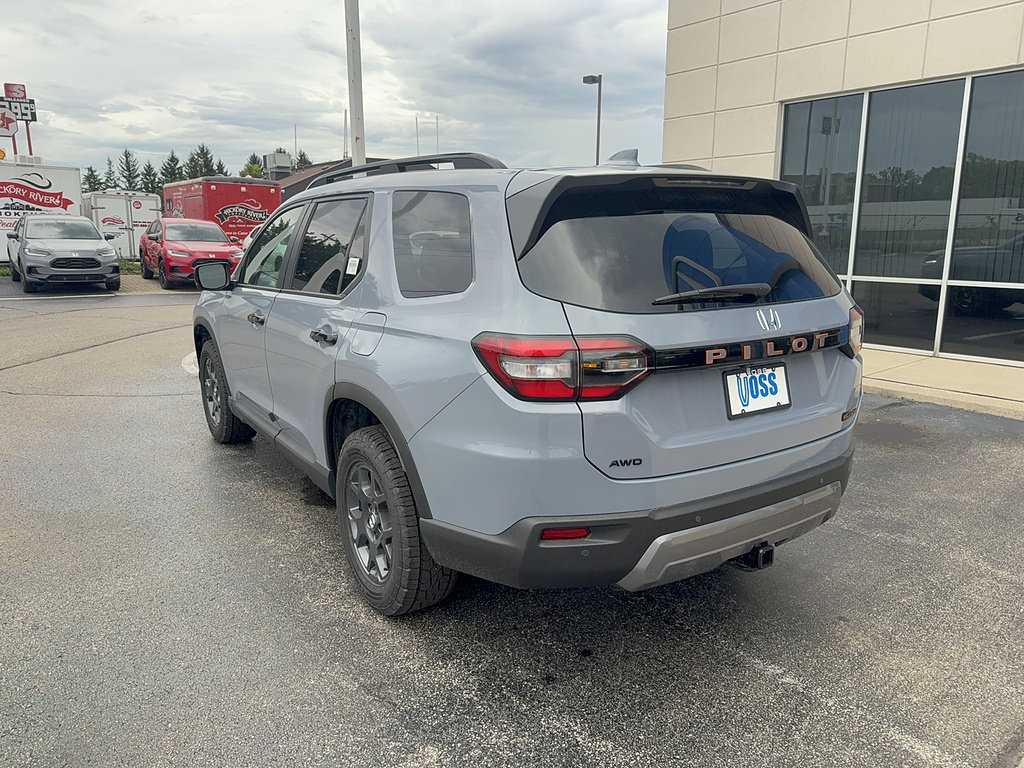 New 2026 Honda Pilot TrailSport image 7
