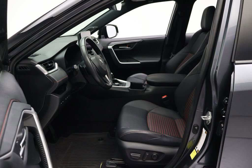 Used 2023 Toyota RAV4 XSE w/ Weather Package AWD/4WD image 14