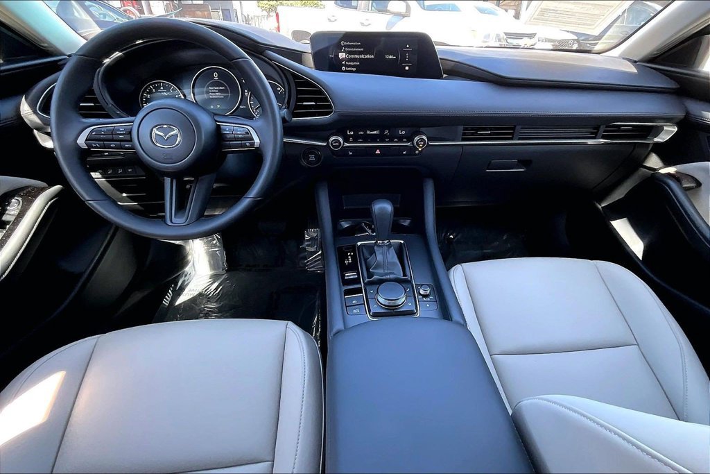 Certified 2026 MAZDA MAZDA3 2.5 S Sedan w/ Preferred Pkg FWD image 11