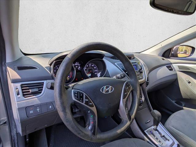 Used 2013 Hyundai Elantra GLS w/ Preferred Pkg FWD image 10