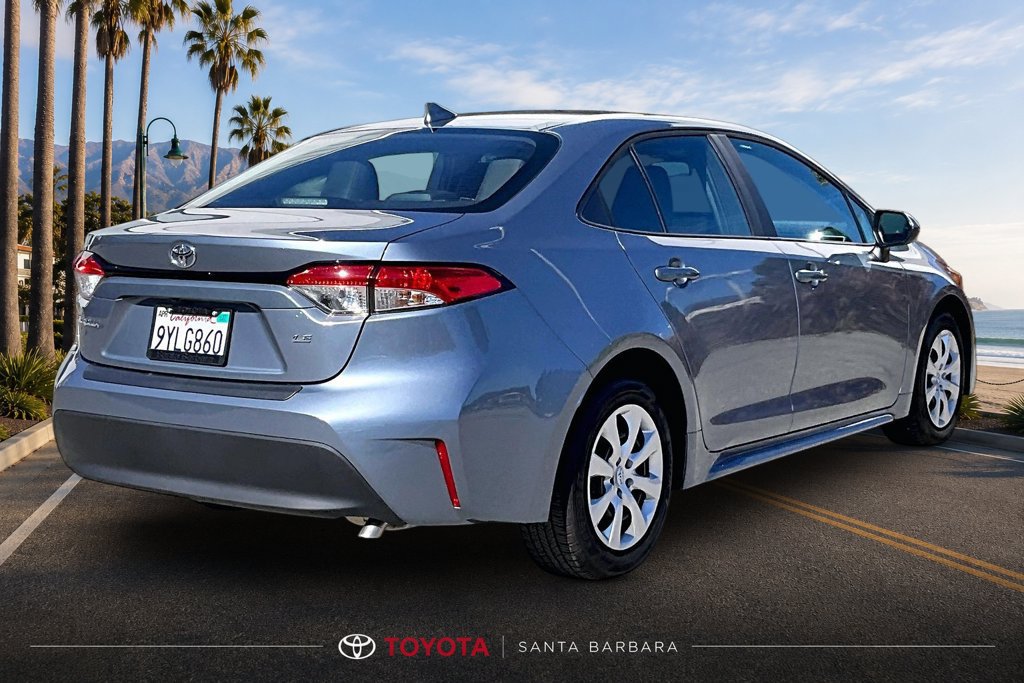 Used 2026 Toyota Corolla LE FWD image 5