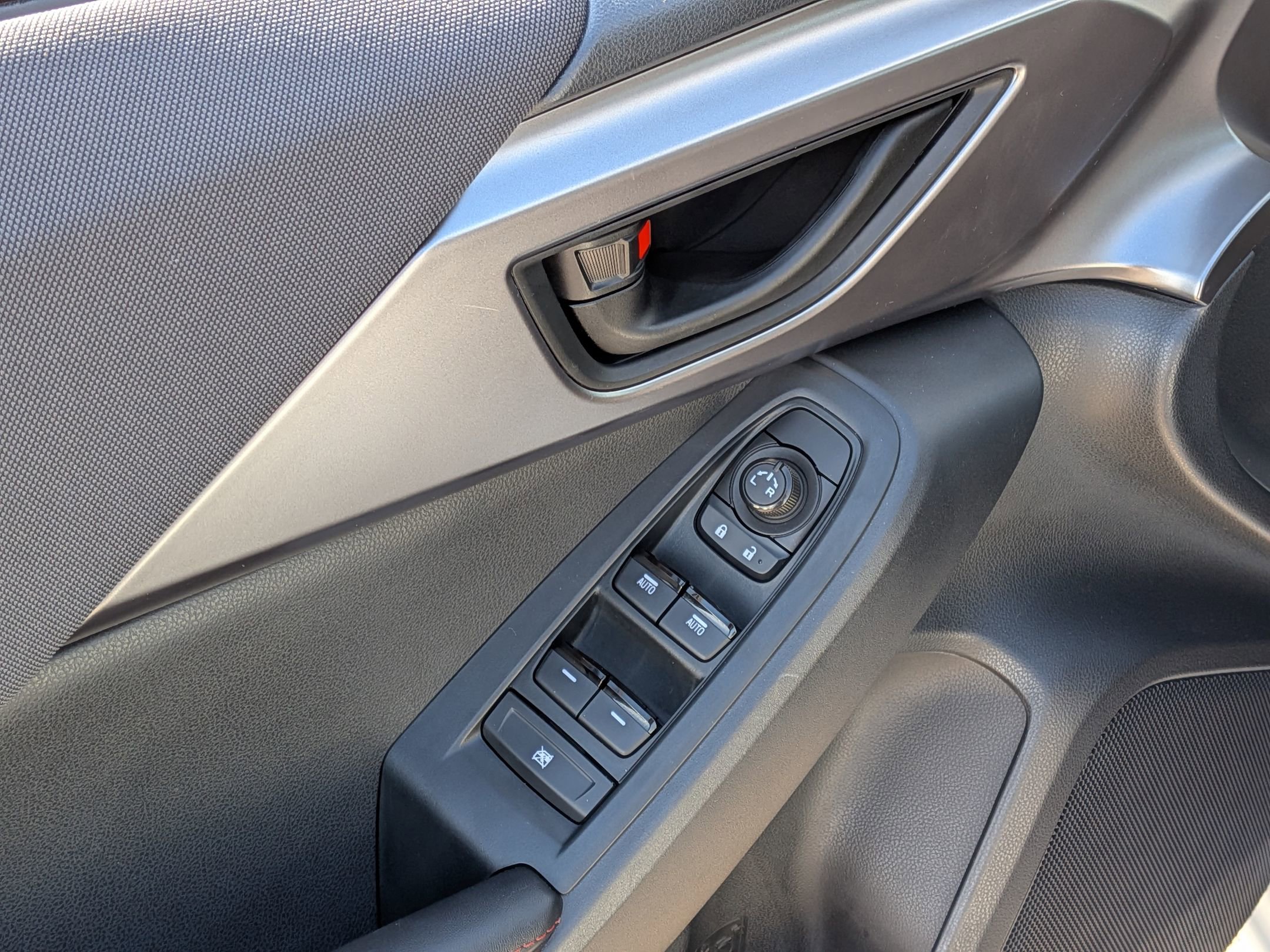 Certified 2025 Subaru Impreza 2.0i Sport image 9