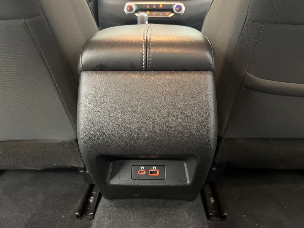 Used 2024 Nissan Altima 2.5 SV FWD image 21