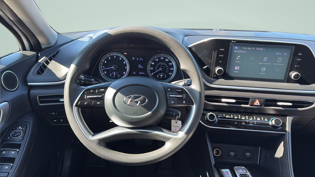 Used 2022 Hyundai Sonata SE w/ Preferred Accessory Package FWD image 14