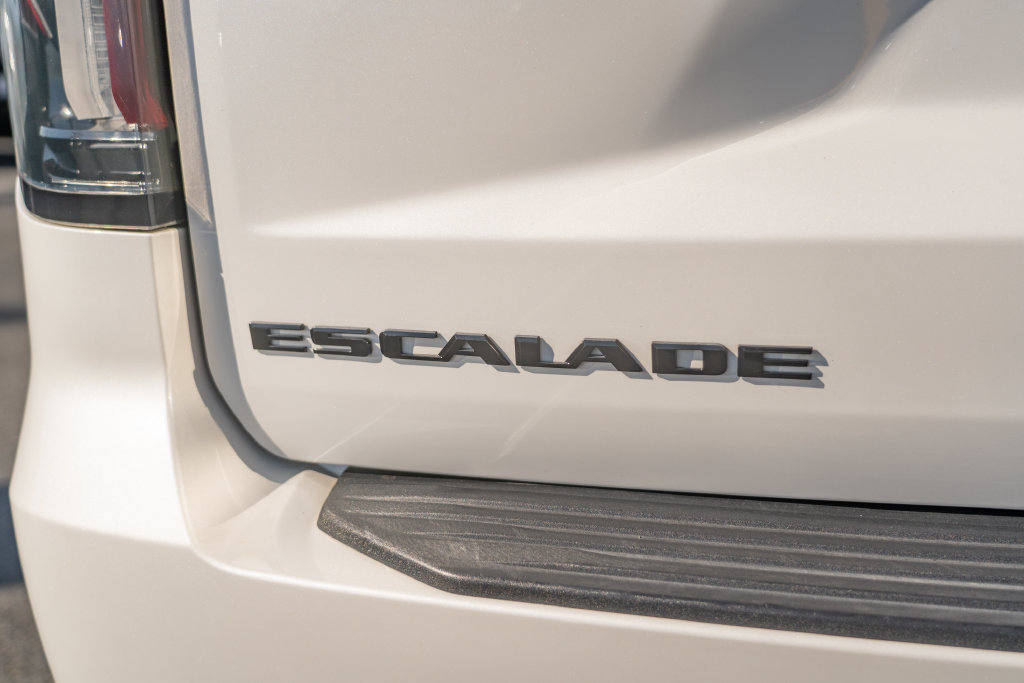 Used 2021 Cadillac Escalade ESV Sport Platinum AWD/4WD image 6