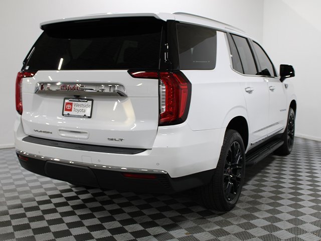 Used 2022 GMC Yukon SLT w/ SLT Premium Package image 6
