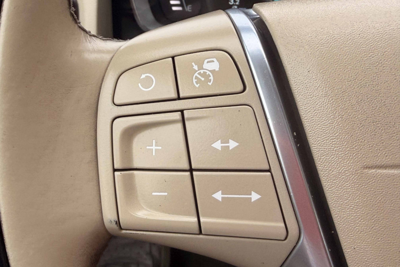 Used 2015 Volvo S80 T6 image 21