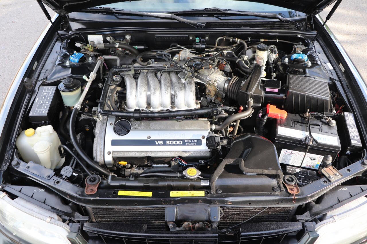 Used 1997 Nissan Maxima GXE FWD image 10