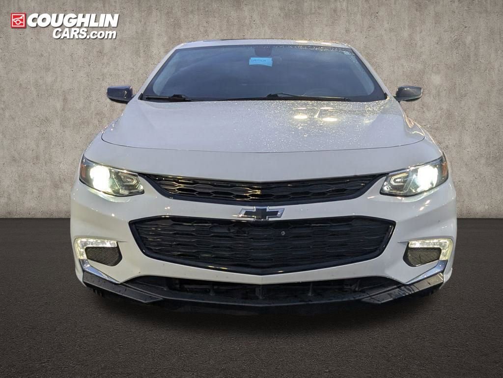 Used 2018 Chevrolet Malibu LT w/ Redline Edition image 2