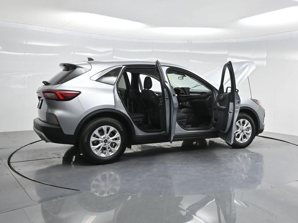 Used 2024 Ford Escape Active w/ Tech Pack #2 image 5