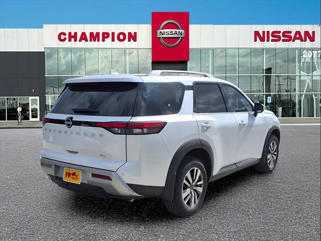 New 2025 Nissan Pathfinder SL image 6
