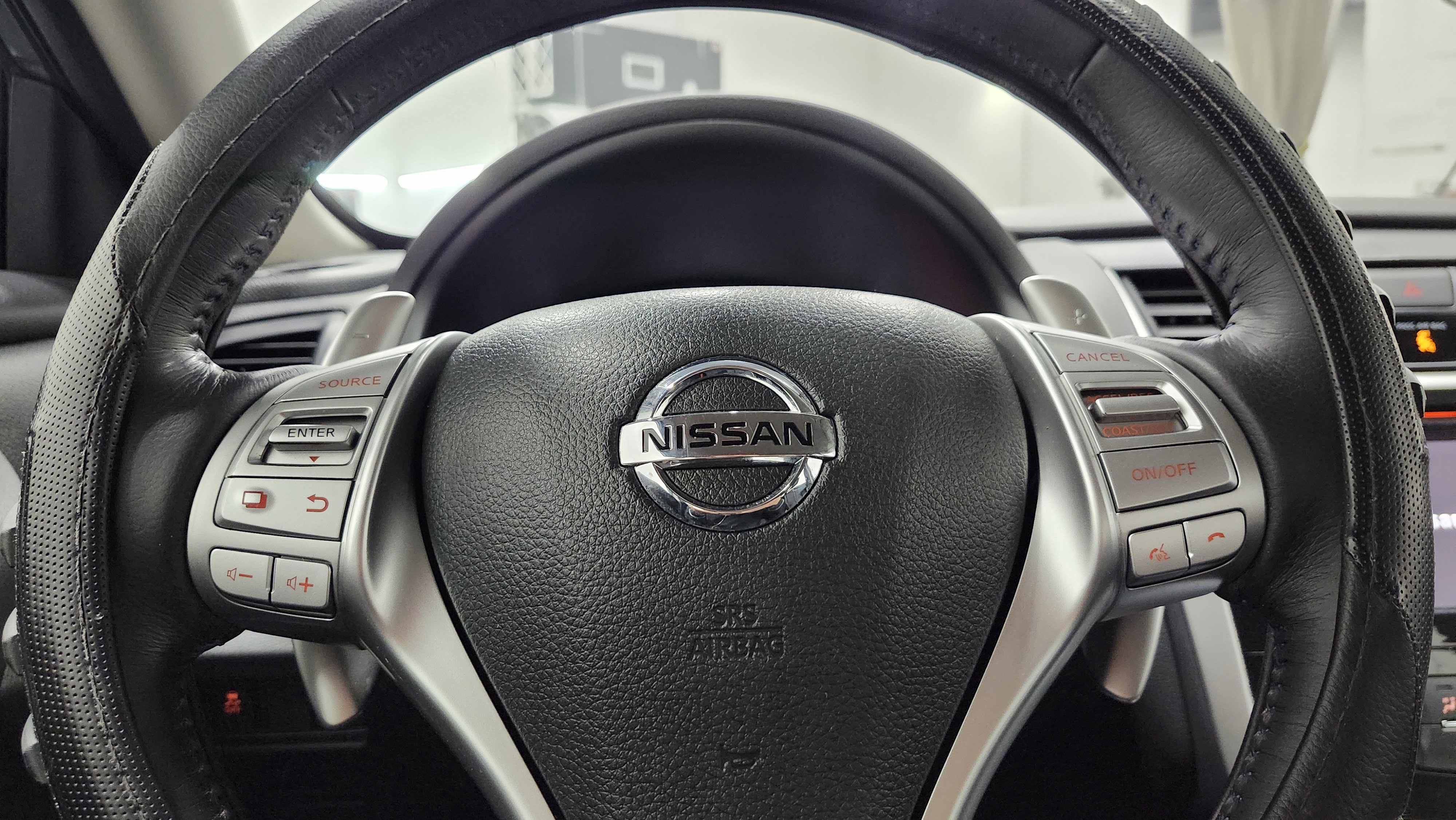 Used 2018 Nissan Altima 2.5 SR w/ SR Special Edition image 28