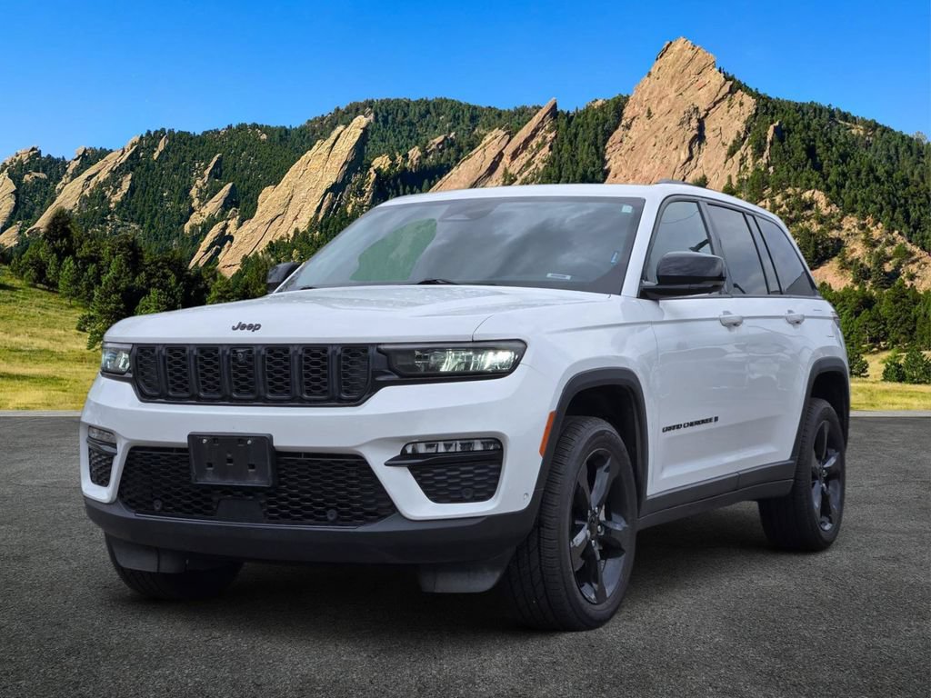 Used 2023 Jeep Grand Cherokee Limited w/ Luxury Tech Group II