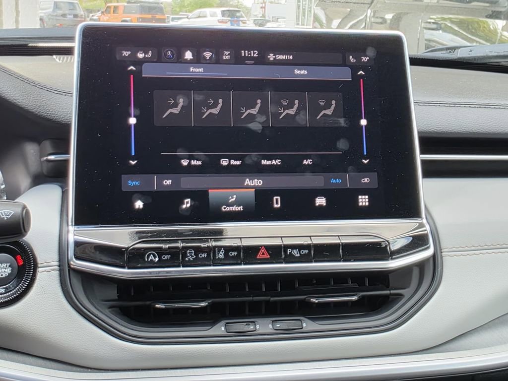 Used 2024 Jeep Compass Limited image 15