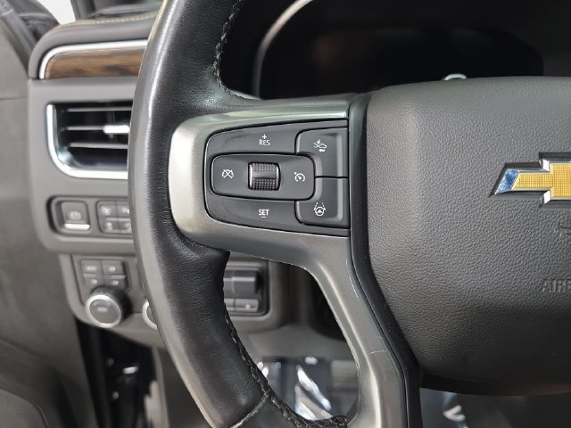 Used 2023 Chevrolet Tahoe Premier w/ Advanced Technology Package AWD/4WD image 17
