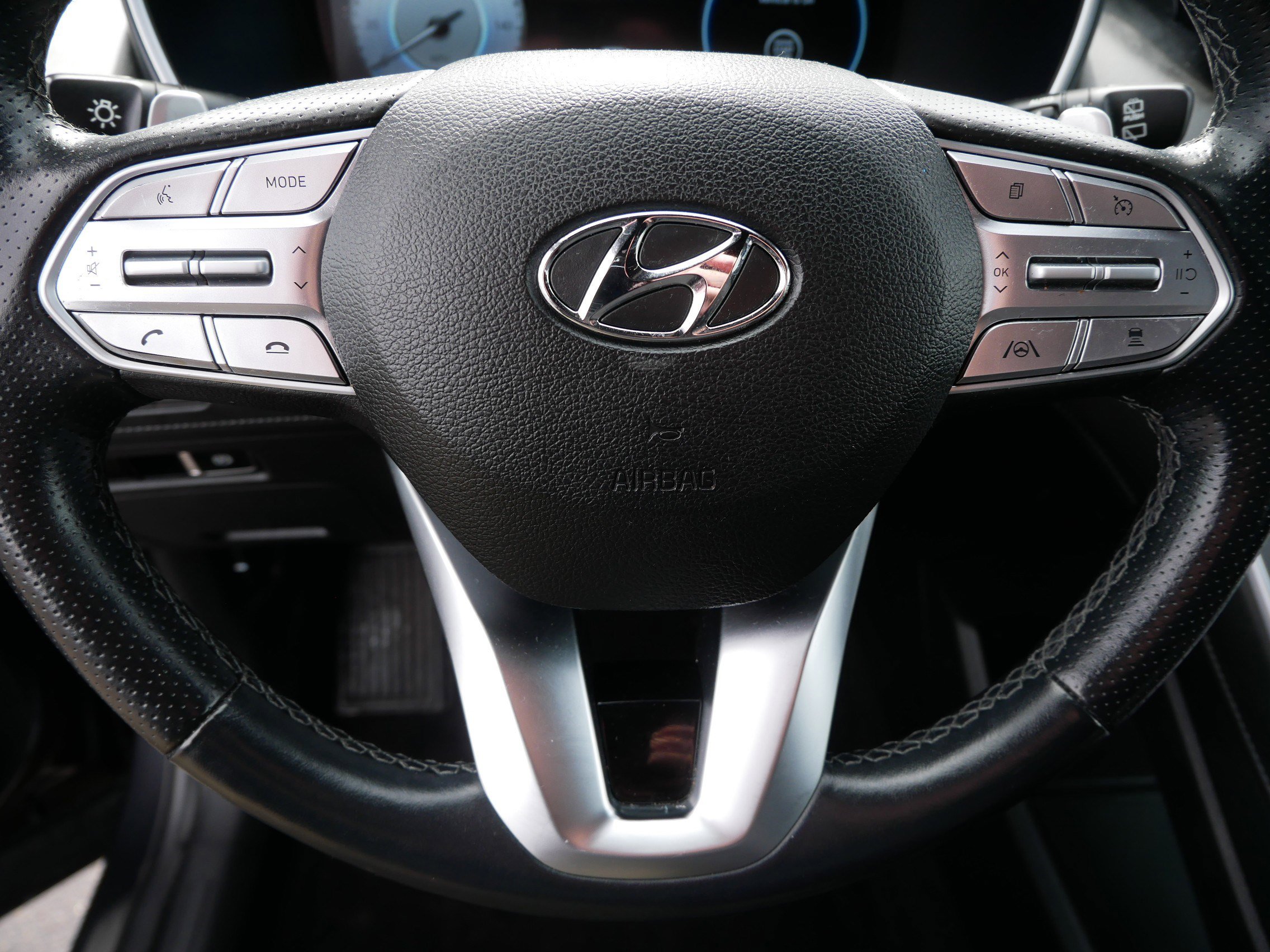 Used 2022 Hyundai Santa Fe Calligraphy AWD/4WD image 25