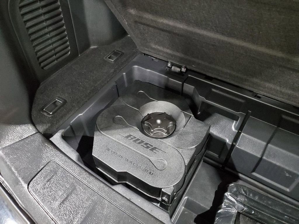 Used 2013 Nissan Pathfinder Platinum image 48