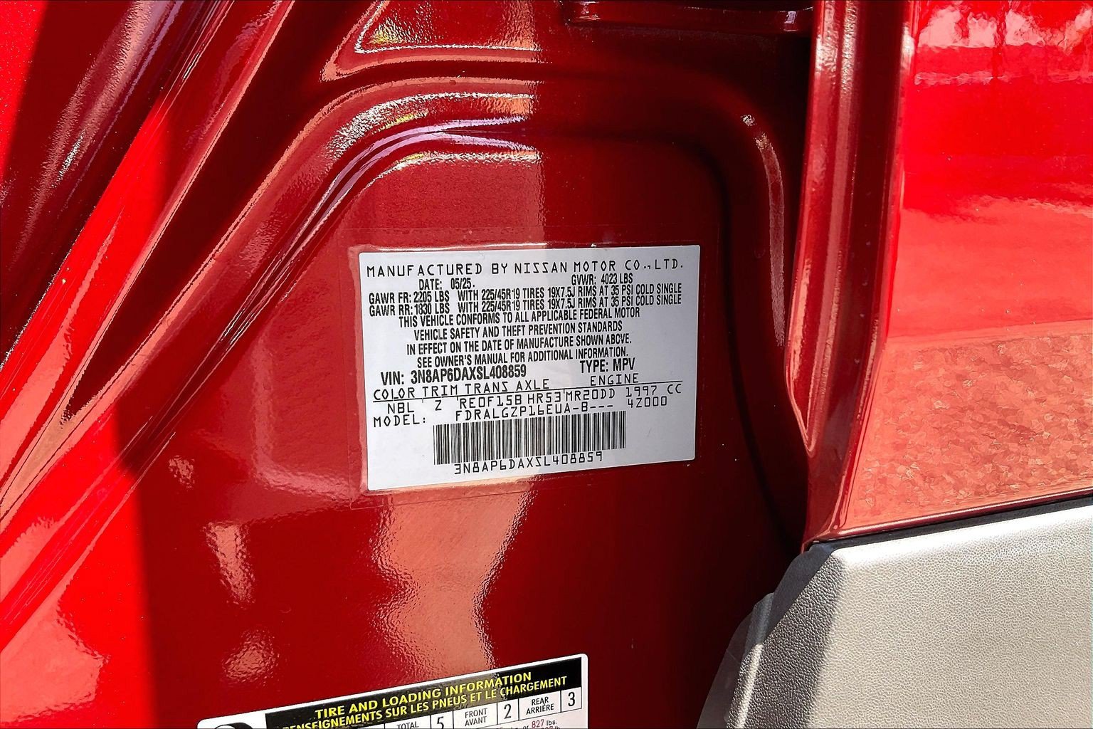 Used 2025 Nissan Kicks SR FWD image 33