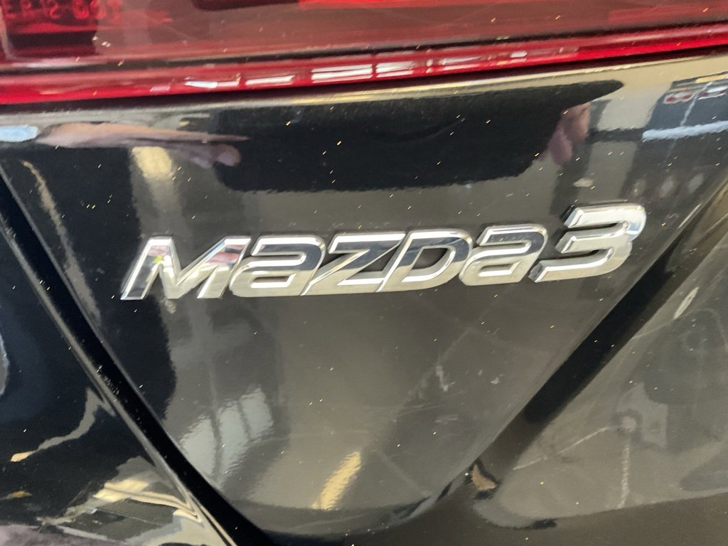 Used 2014 MAZDA MAZDA3 i Grand Touring image 23