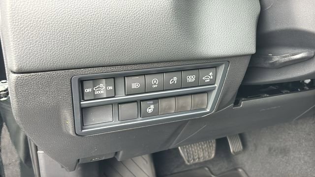 New 2026 Toyota Tundra Limited AWD/4WD image 15