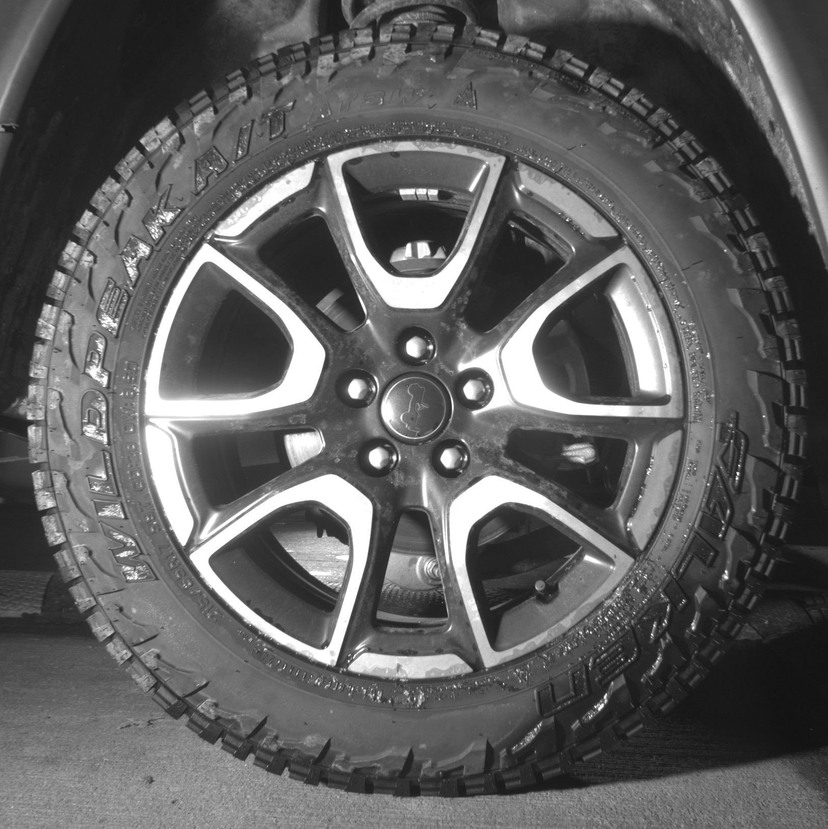 Used 2025 Jeep Compass Trailhawk image 15