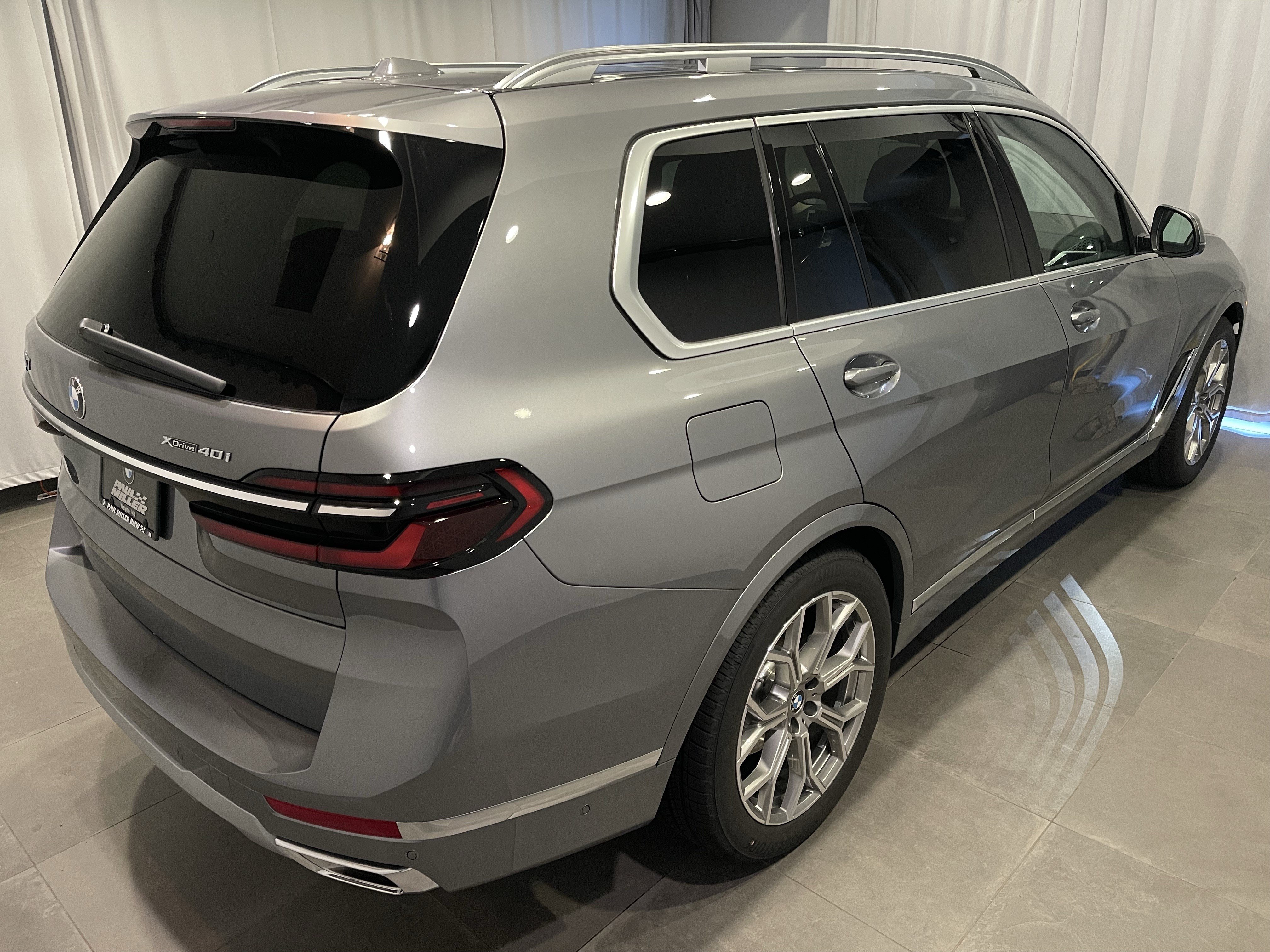 New 2027 BMW X7 xDrive40i w/ Premium Package AWD/4WD image 6
