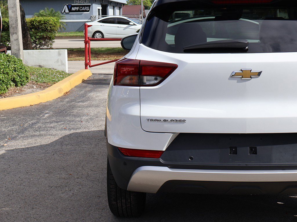 Used 2021 Chevrolet TrailBlazer LT w/ Premium Seating Package image 15
