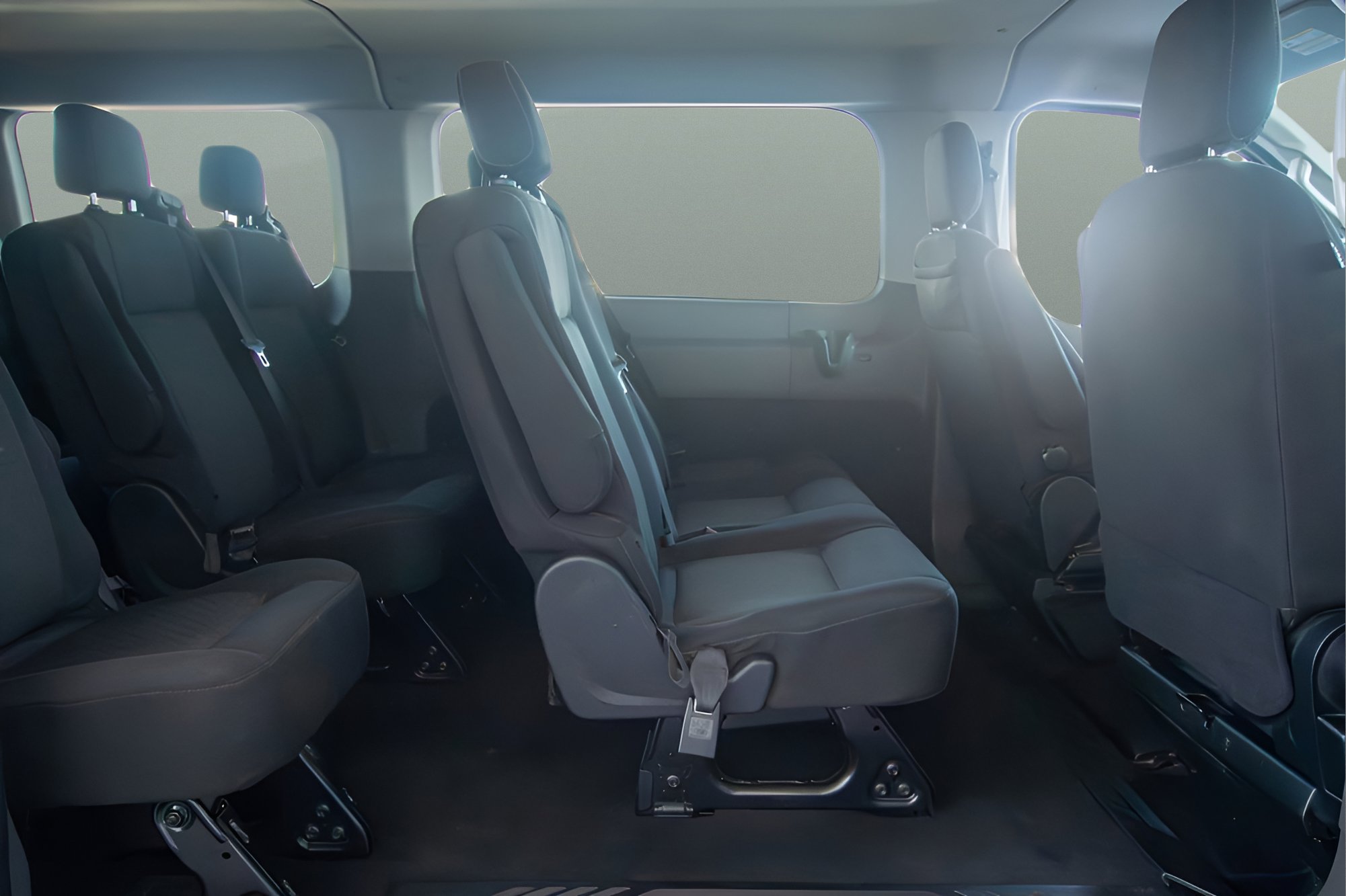 Used 2021 Ford Transit 350 XLT RWD image 14