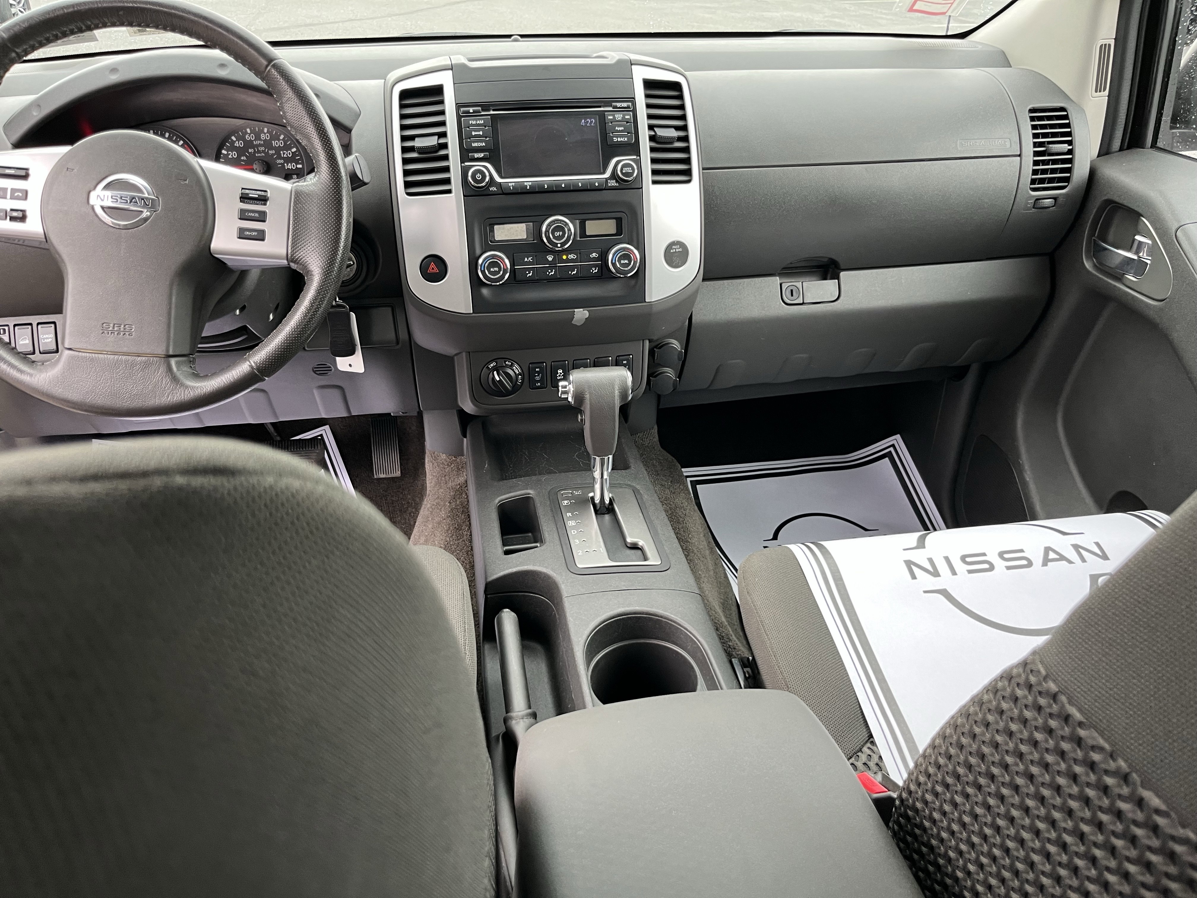 Used 2016 Nissan Frontier SV w/ SV Value Truck Package AWD/4WD image 14