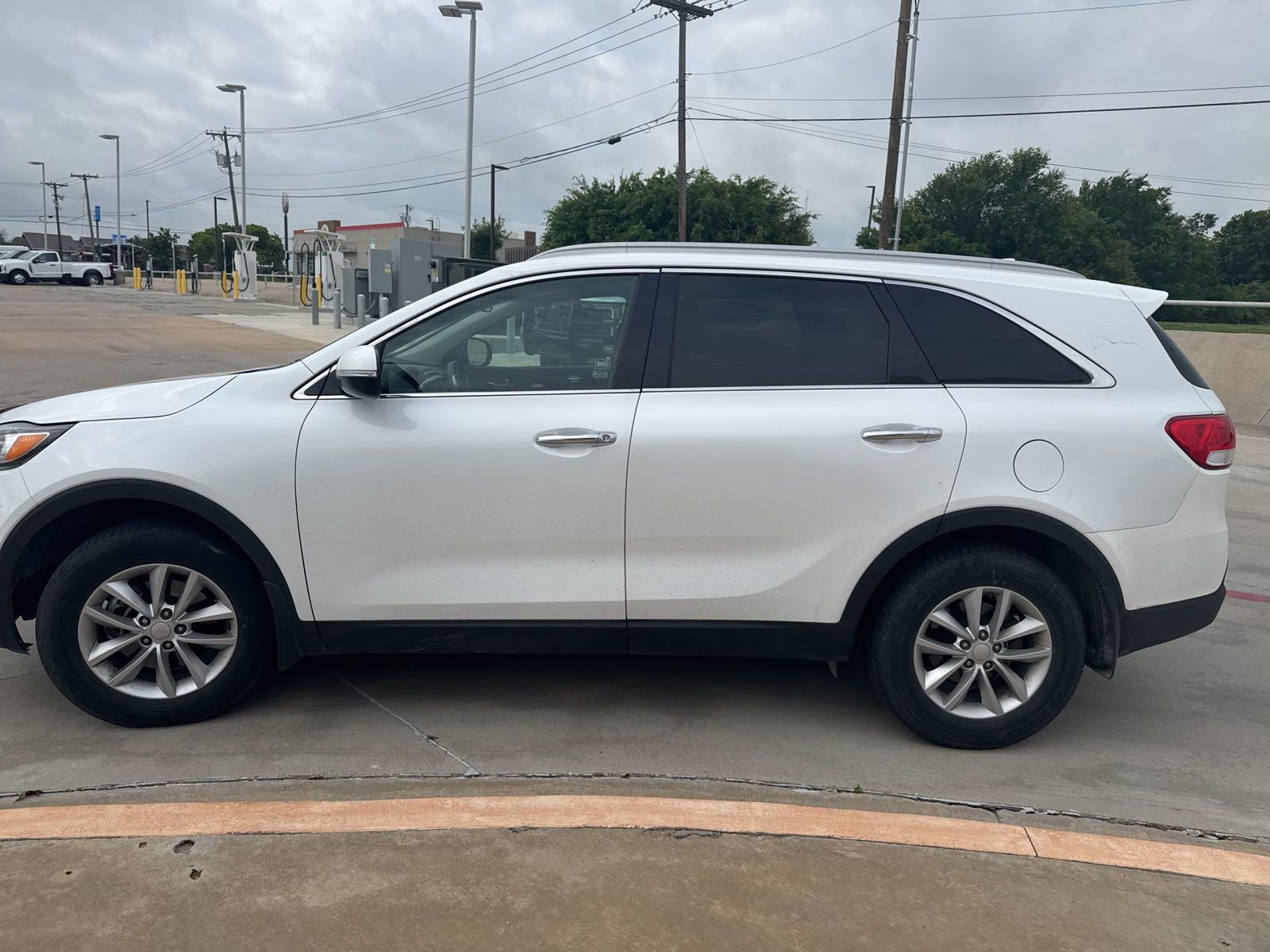 Used 2018 Kia Sorento LX FWD image 6