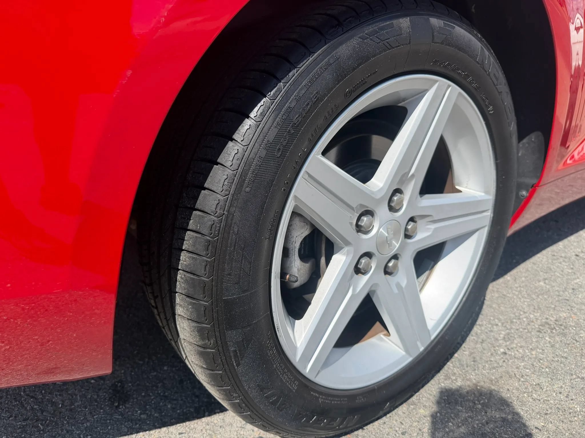 Used 2010 Chevrolet Camaro LT RWD image 21