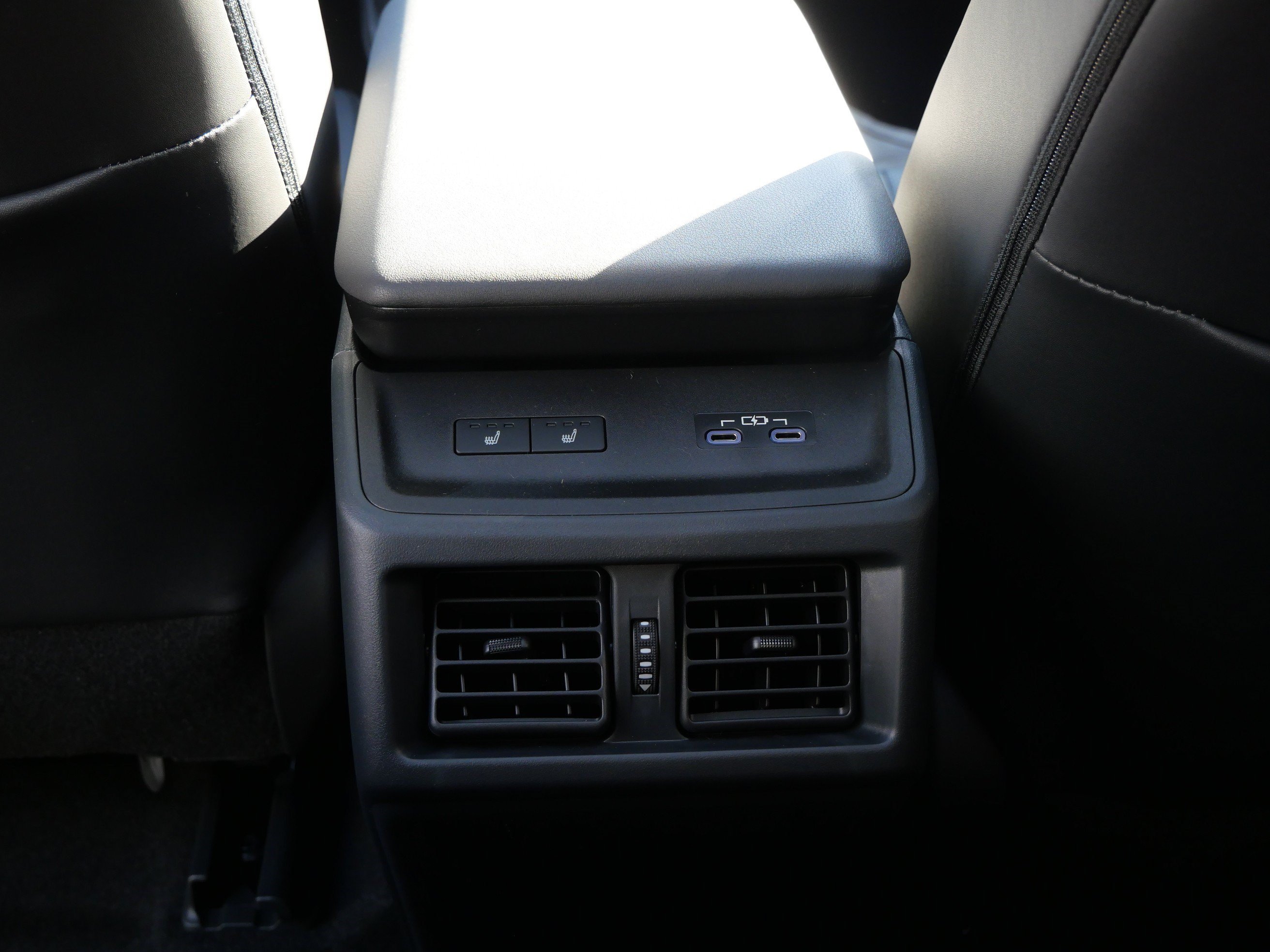 New 2027 Toyota bZ AWD/4WD image 9