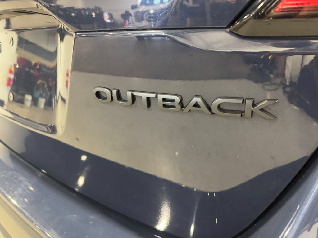 Used 2025 Subaru Outback Onyx Edition AWD/4WD image 34