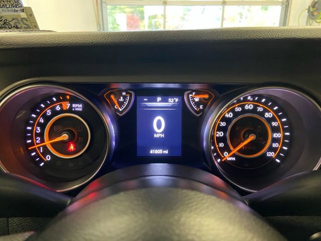 Used 2022 Jeep Gladiator Sport w/ Trailer Tow Package image 17