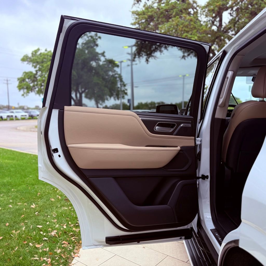 New 2026 INFINITI QX80 Pure RWD image 28