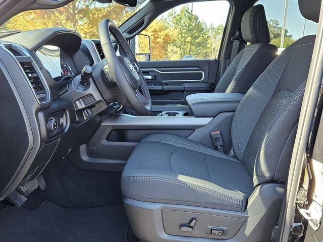 New 2026 RAM 2500 Big Horn AWD/4WD image 10