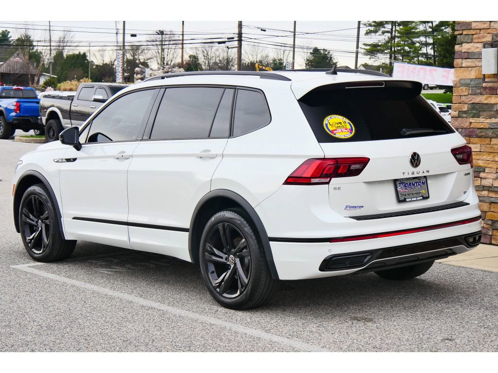 Used 2023 Volkswagen Tiguan SE R-Line AWD/4WD image 5