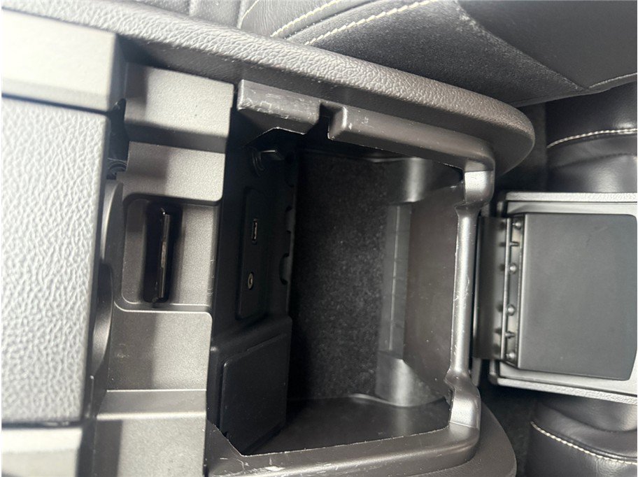 Used 2013 Ford Mustang GT RWD image 23