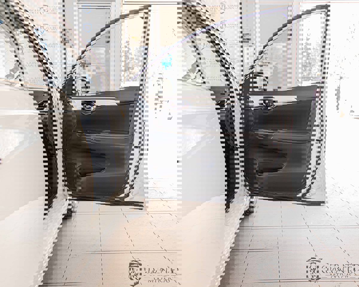 Used 2017 Nissan Sentra S w/ S Style Package image 38