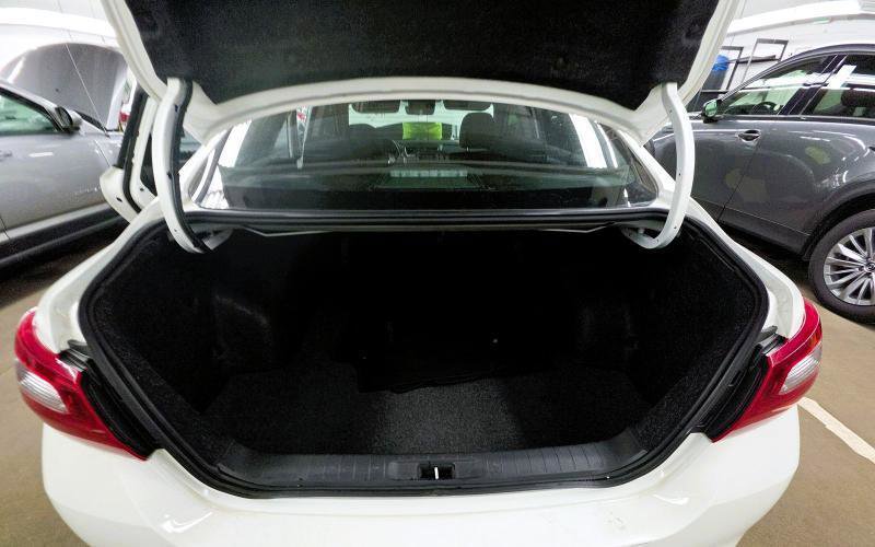 Used 2018 Nissan Altima 2.5 S w/ S Convenience Package image 9