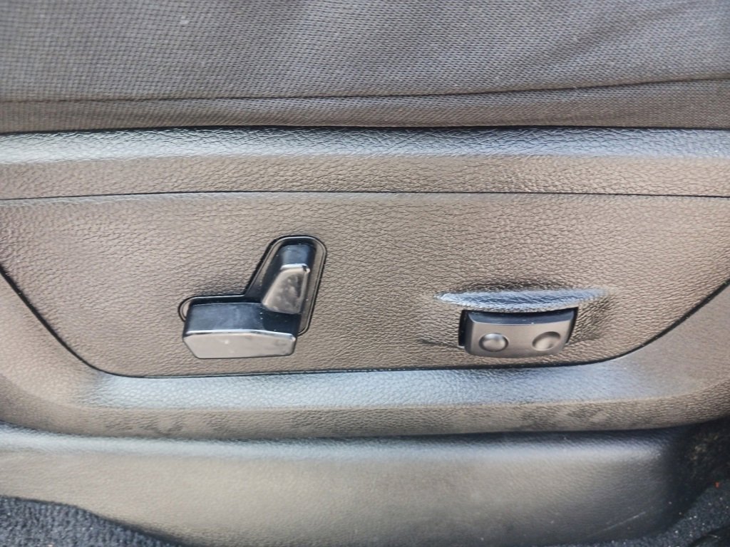 Used 2024 RAM 2500 Big Horn image 13