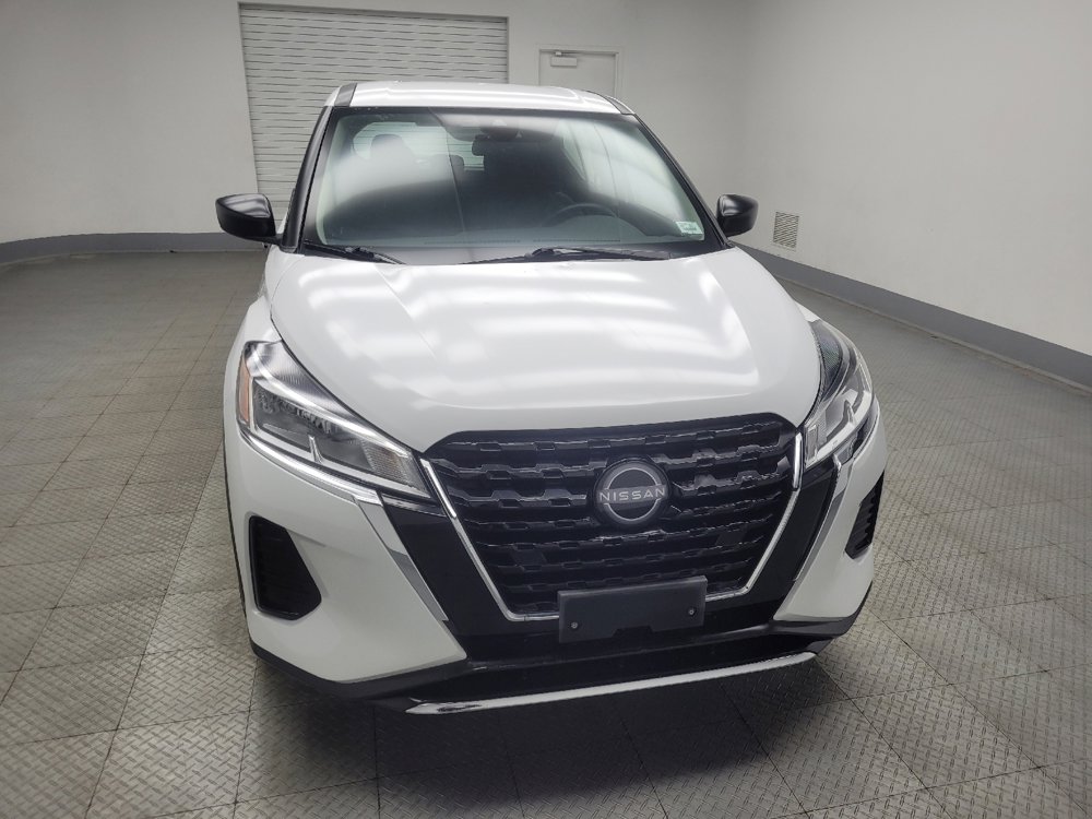Used 2022 Nissan Kicks S image 14
